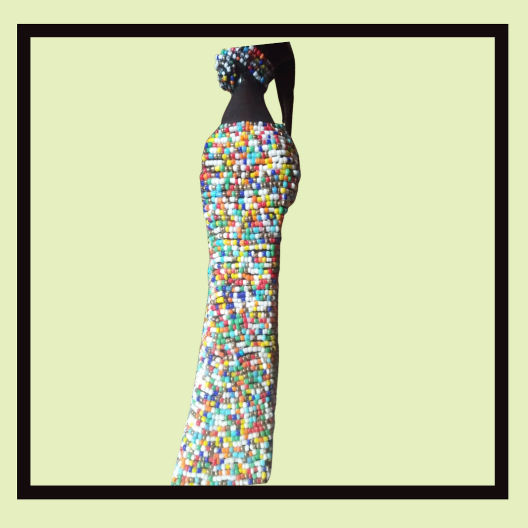 Lady Olamma on clothed beads